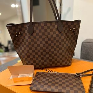 Louis Vuitton Neverfull MM